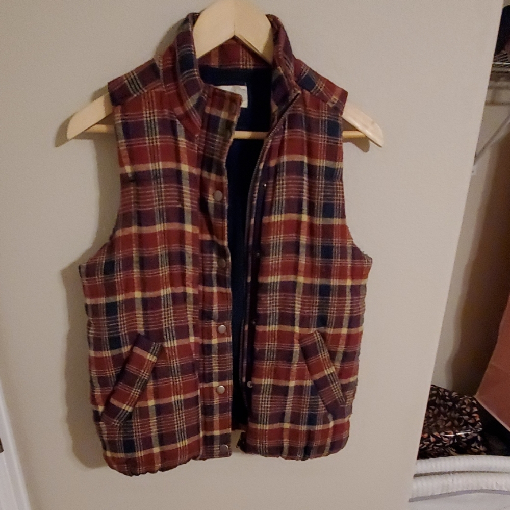 Plaid puffer vest
